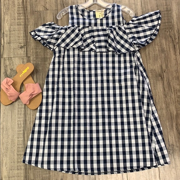 Dresses & Skirts - Checkered, cold shoulder dress